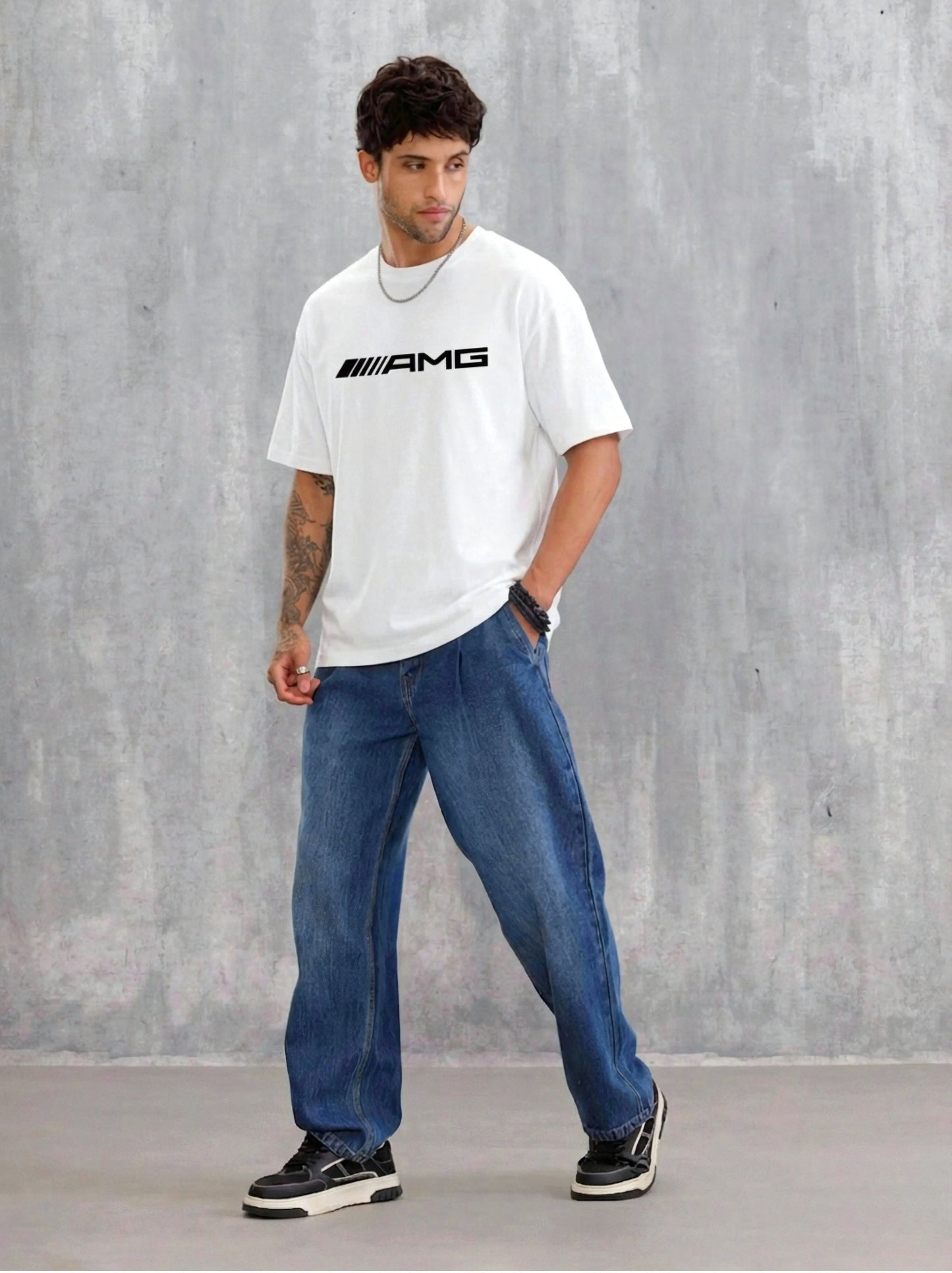 AMG_Model_White_Oversized_Front_T-shirt